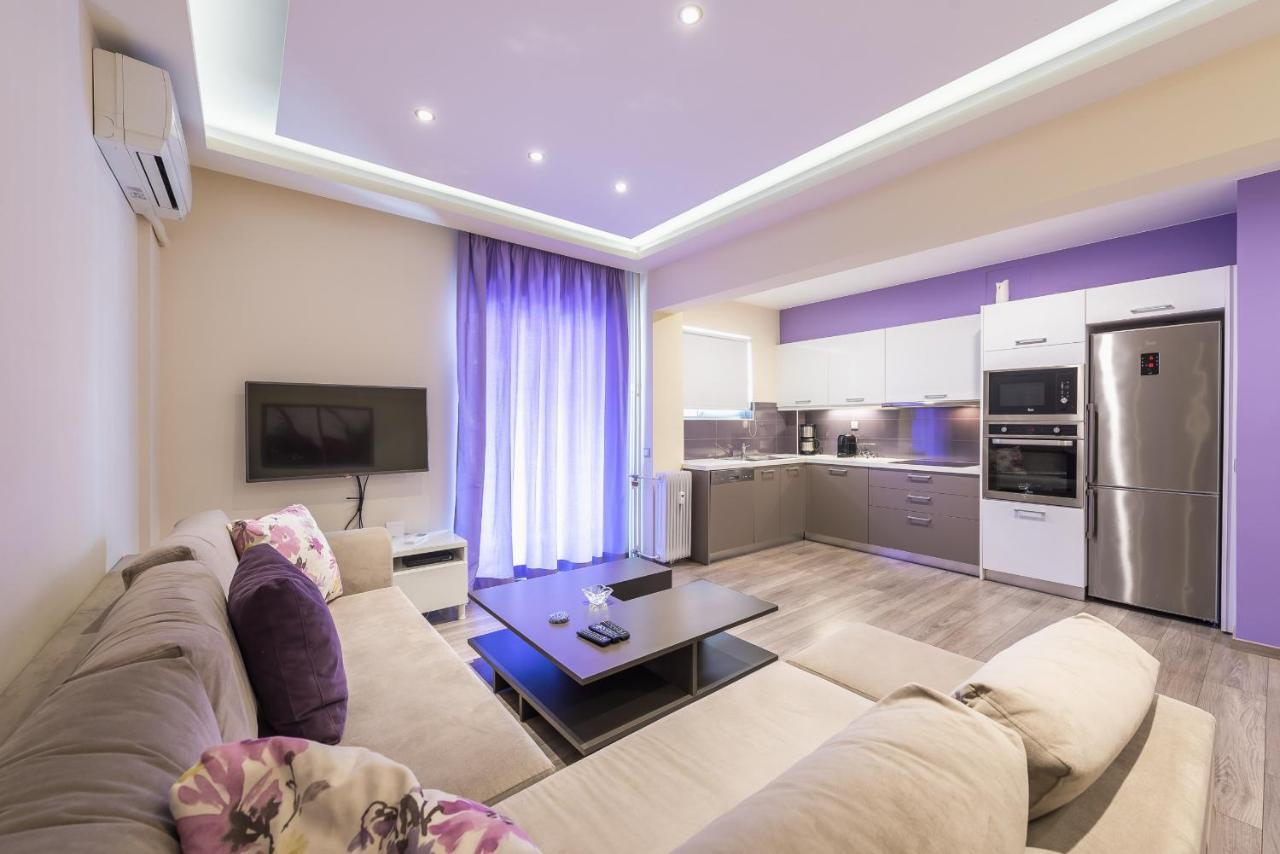 An Impressive 2 Bdr Apt In Glyfada Athènes Extérieur photo