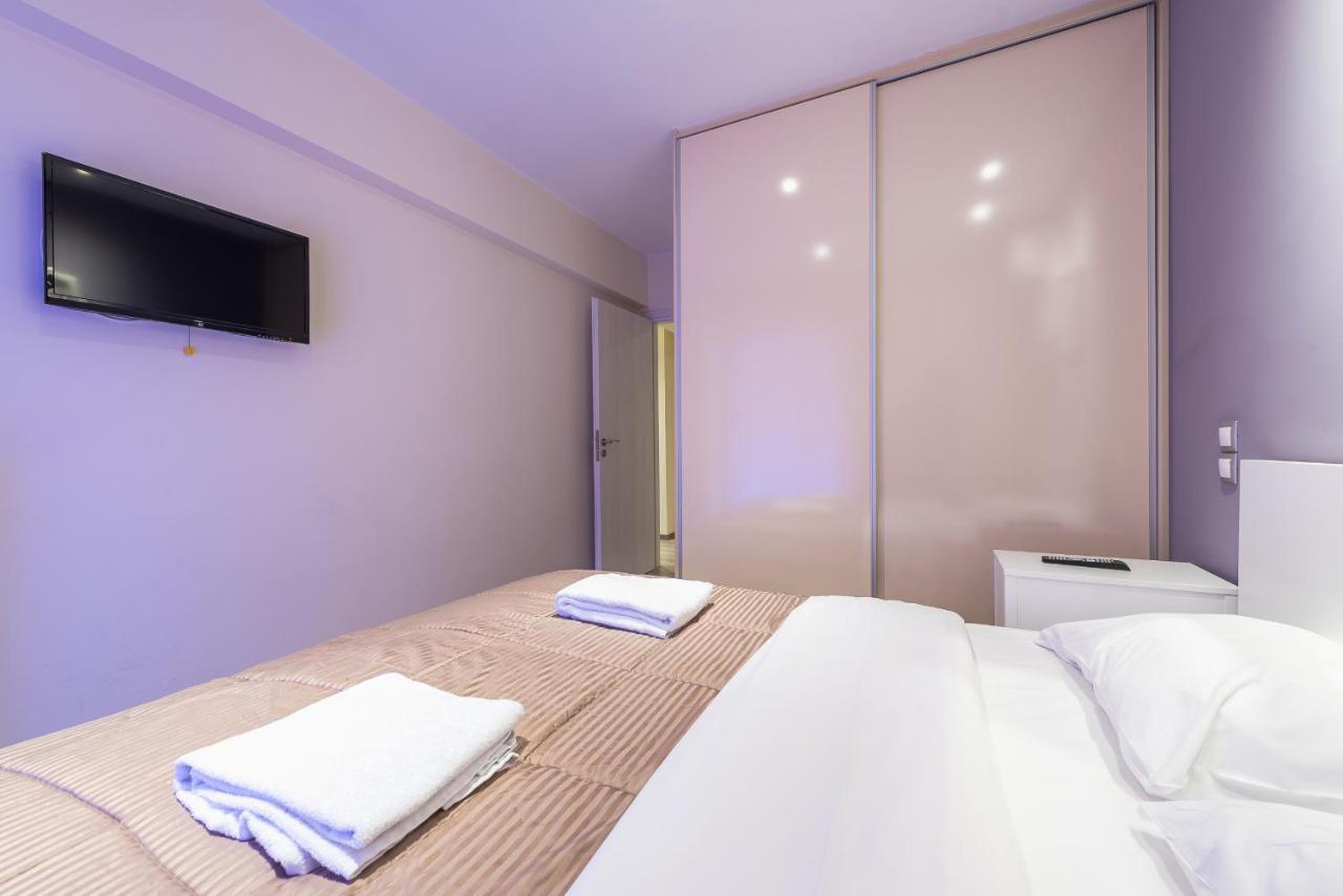 An Impressive 2 Bdr Apt In Glyfada Athènes Extérieur photo