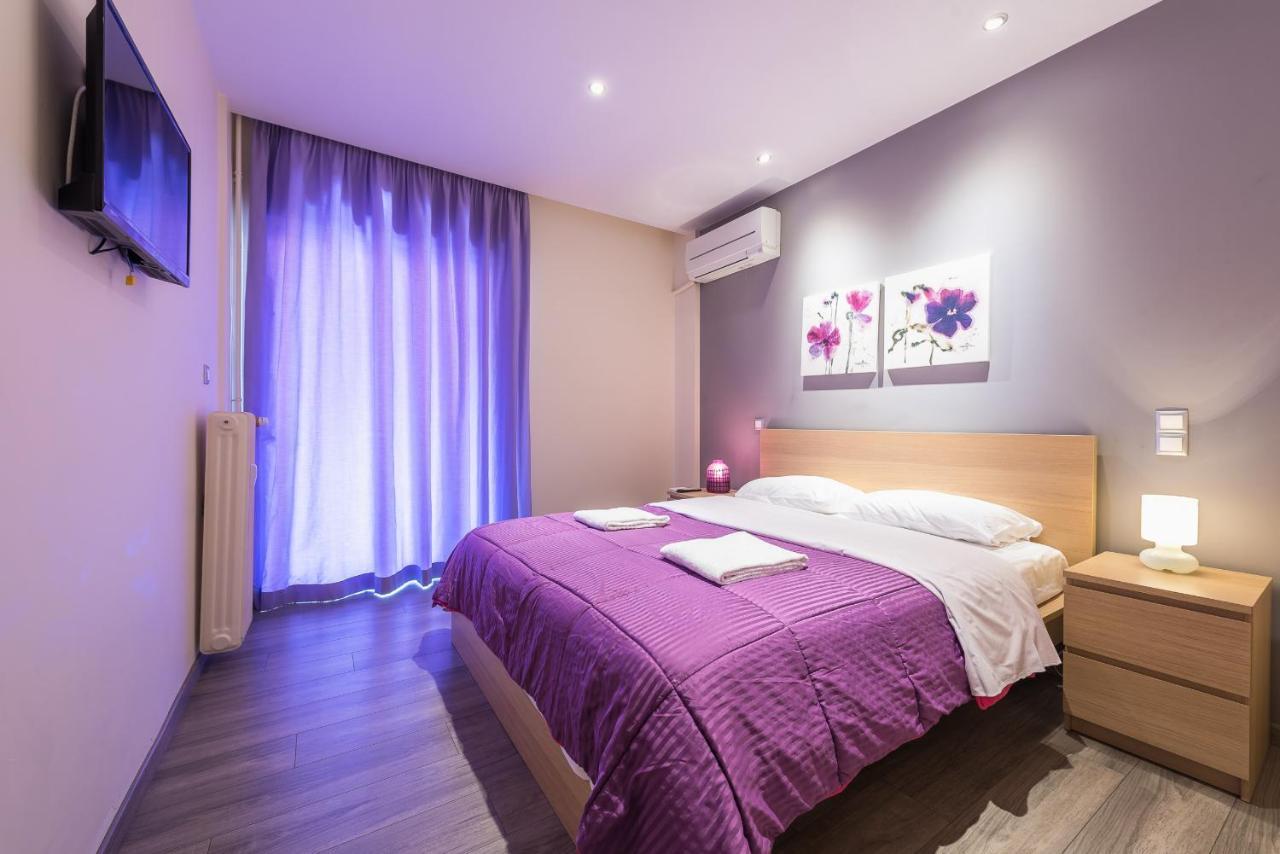 An Impressive 2 Bdr Apt In Glyfada Athènes Extérieur photo